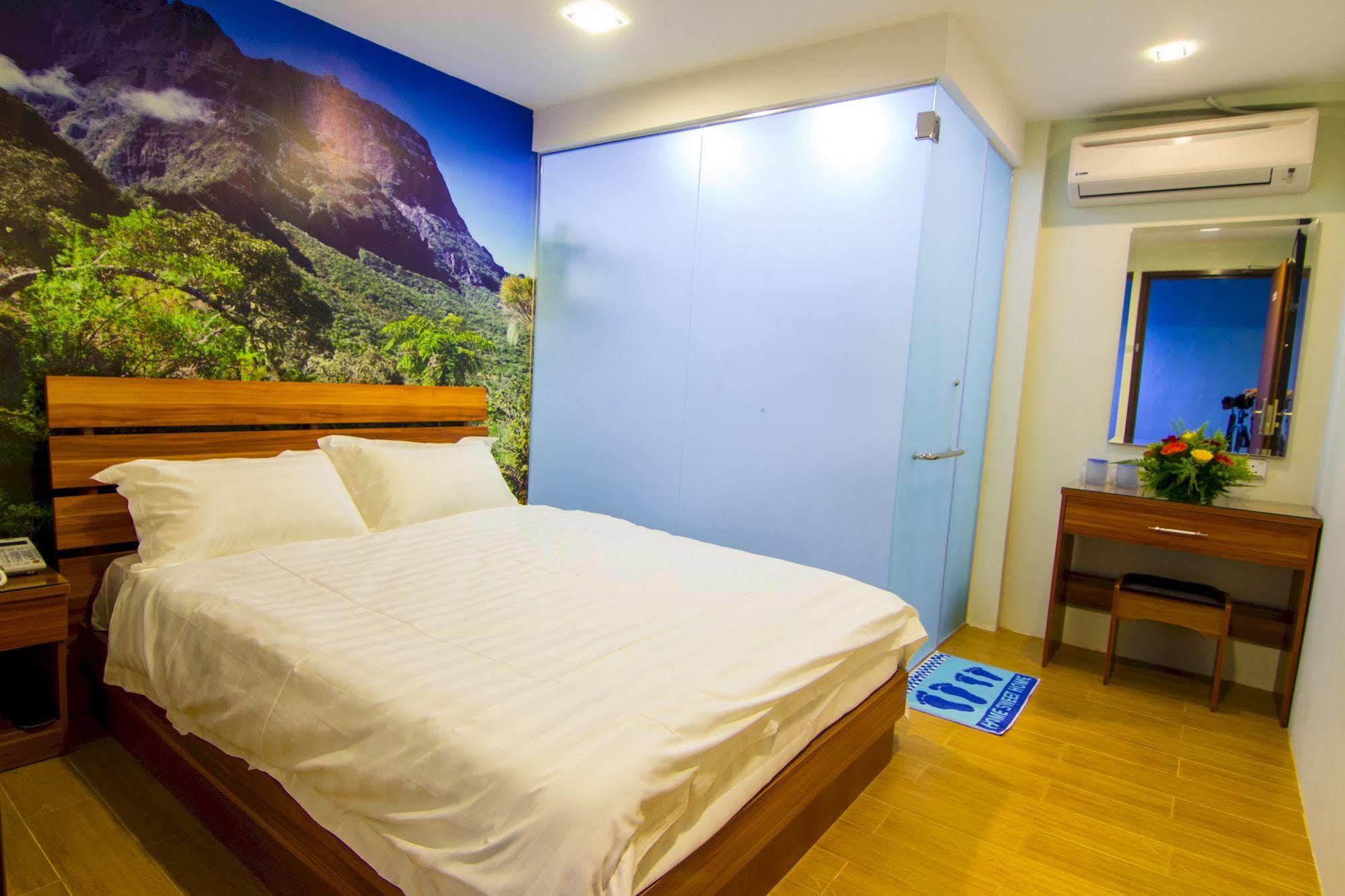 เรน ฟอเรสต์ โฮเต็ล Hotel กัวลาลัมเปอร์ ภายนอก รูปภาพ